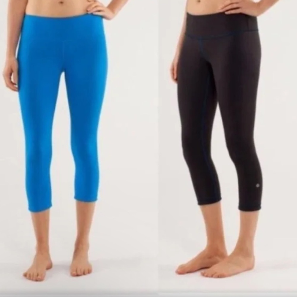 Reversible Black and Blue Lululemon Athletic Capri Leggings